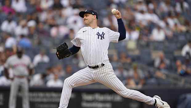 New York Yankees RP Lucas Luetge throws pitch at Yankee Stadium